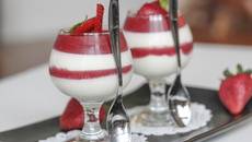 Mousse légère aux fraises façon bavarois