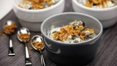 Cassolette d'escargot, crunch de pains d'épices