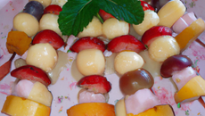 Brochettes de fruits frais gratinés au sabayon