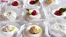 Couronnes glacées aux amandes (Pâtisserie orientale)