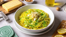 Spaghetti à la crème de Courgette au Parmesan et aux Noisettes