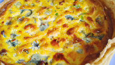 Quiche au roquefort papillon