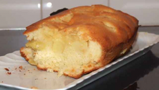 Gâteau moelleux au yaourt et aux pommes simple et rapide
