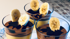 Verrines de mousse au chocolat à la banane