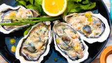 Huitres chaudes à la creme et aux petits légumes