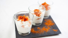 Verrines au saumon fumé crème citron au piment d