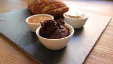 Purée d'amandes au cacao