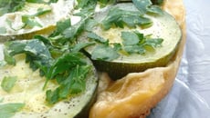 Tatin de courgettes au Boursin et herbes fraîches
