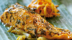 Portion de saumon à l'étouffée