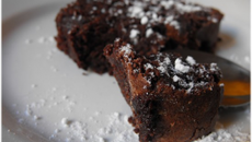 Gâteau très fondant au chocolat sans farine