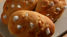 Briochettes légères aux grosses perles de sucre