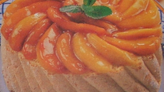 Charlotte aux pommes et au miel