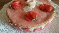 Fraisier à la crème mousseline