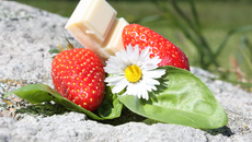 Cookies chocolat blanc, fraise et basilic