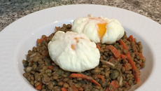 Salade de lentilles et saumon fumé
