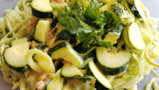 Salade de pâtes aux courgettes