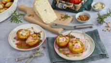 Pêches rôties au miel, Gorgonzola AOP et pignons