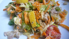 Salade multicolore au lapin confit