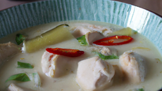 Soupe asiatique (poulet - coco)