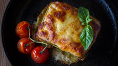 Lasagnes tomate mozzarella et pesto