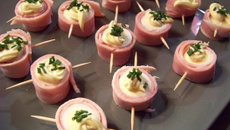 Pinchos aux œuf et au jambon