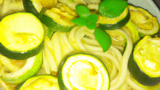 Pâtes aux courgettes faciles