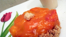 Poêlée d'abricots au miel de tilleul sur un crumble aux amandes et glace tonka