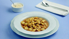 Soupe de Fagottini aux poireaux et lard