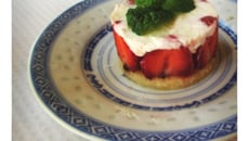 Fraisier mascarpone, citron vert et basilic