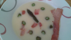 Velouté d'asperges blanches