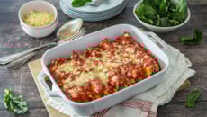Cannellonis ricotta et épinards à la sauce tomate