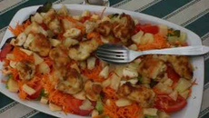 Salade au poulet pané