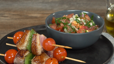 Brochettes de magret de canard grillées et vinaigrette Molho