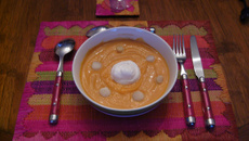 Velouté acidulé et ses pétoncles nacrés