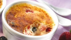 Fruits rouges gratinés au sabayon de Philadelphia