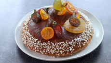 Brioche des Rois aux fruits confits et à la fleur d'oranger