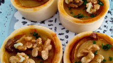 Petits flans roquefort et noix