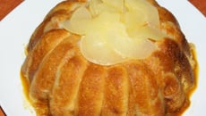 Charlotte poires caramel