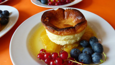 Petits flans de ricotta au Limoncello et à l’ananas