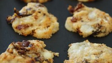 Bouchées chèvre et tomates séchées