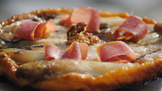 Tatin d'endives au jambon des Cevennes et noix