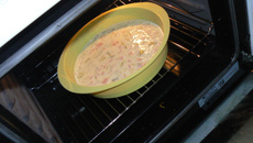 Quiche sans pâte au saumon et poireau