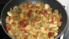 Aubergines aux tomates séchées