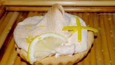 Tarte au citron meringuée sur pâte sablée