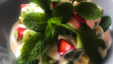 Salade de fruits à la menthe et sa crème anglaise