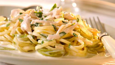 Spaghetti à la dinde, au Philadelphia et à l'estragon