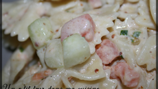 P'tite salade légère de pâtes papillons au saumon fumé