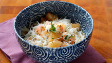 Salade légère au pamplemousse crevettes et vermicelles de riz