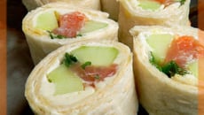 Makis de saumon fumé, concombre à la Philadelphia