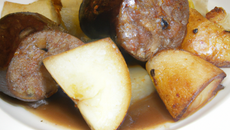 Boudin aux pommes et chaource